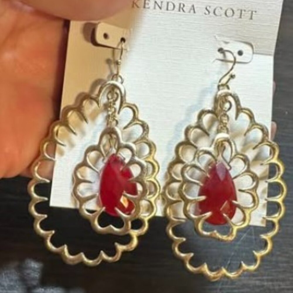 EUC Vintage Kendra Scott Zola Earrings Gold/Red
